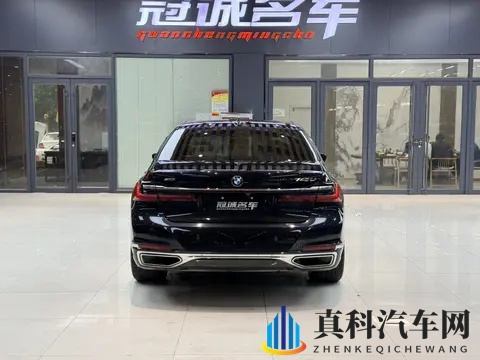 538万，体验陆地头等舱——22款宝马740Li，7万公里-1