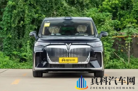 26款岚图梦想家告别“路怒症”与“停车慌”,家庭出行增强信心-2