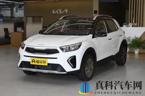 26款起亚奕跑上市：14L+CVT驾驶平顺，补贴后608万元起售-2