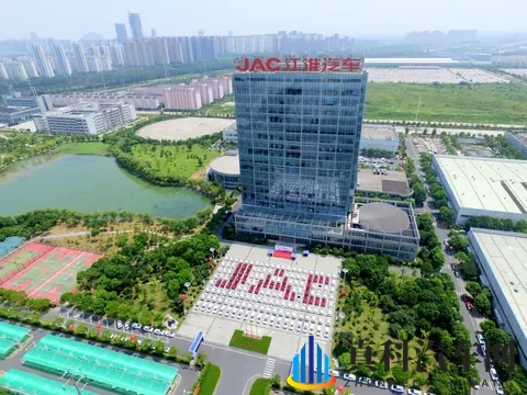 高端突破与基盘稳固比翼齐飞，江淮汽车步入新征程？-2