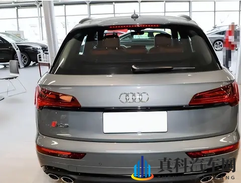 曾经 60 多万的奥迪 SQ5,如今 40 多万为啥没人买?-1