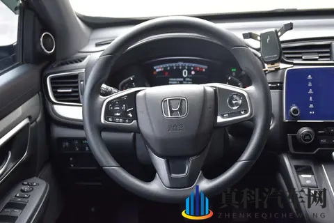 与亲女洗澡时伦了2次：父母与女儿洗澡意外发生两起亲密接触-2