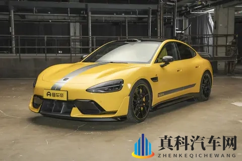 新能源车险成本高企:出险率超燃油车,保费连年亏损-1