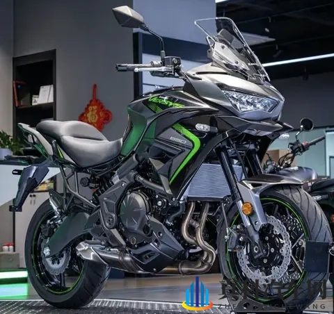 降价6千还加配!2026款川崎Z500上市,再降真买的起了!-2