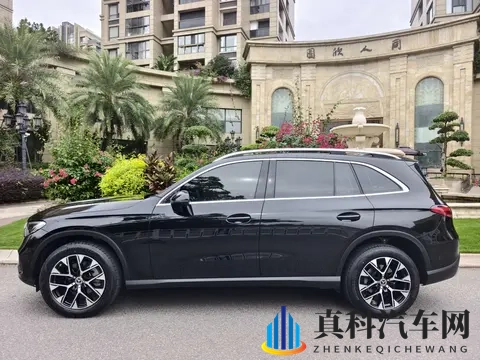 准新一手奔驰GLC：9千公里，30万拿下，豪华SUV轻松开回家！-3