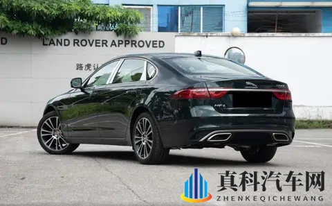 车长5102mm，全系标配20T引擎，捷豹XFL在售两款车型如何选？-2