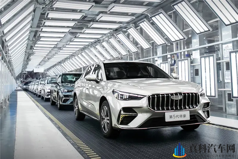 16年经典不衰，吉利第5代帝豪逐步让合资品牌感受到压迫感-1