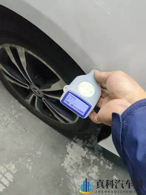 二手奔驰C级：18年运动版，11万多体验豪华品牌！-3