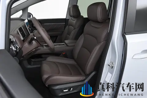 10万级MPV的“体面难题”，被星光730的电滑门解决了-2