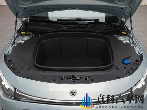 纯电续航866km+AMG套件,奔驰新款纯电车来了,这设计你打几分?-3