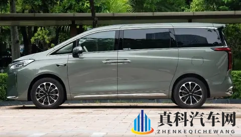 2858万享三屏互联+激光雷达,魏牌高山7成智能家用MPV优选-1