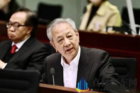 粤车南下︱内地司机违规收告票跑路如何执法?易志明回应-2