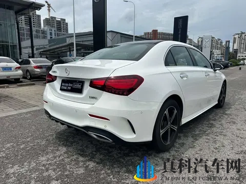 16万公里当理财？准新奔驰A级，都市丽人的精致之选-3