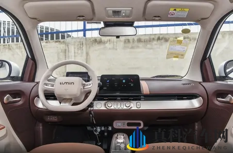 实力再提升,长安Lumin宝藏版惊喜来袭,优惠价479万起-3