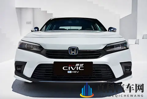 最值得抄底的合资油车，思域终端不到9万块，15T又暴躁又省油-2