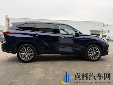 二手汉兰达:22款四驱尊贵版,12千公里,宜家宜商之选!-3