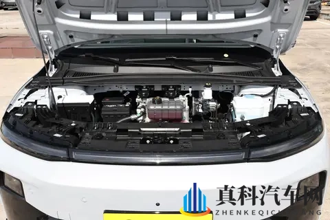 1198 万买纯电轿车，续航 650km 还带激光雷达？-1