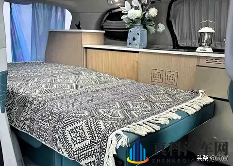 塞纳稳坐MPV王座,星海V9升顶掀桌,谁在重新定义家庭车?-3