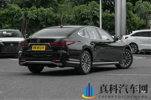 2024款雷克萨斯LS：车型配置对比与选买建议-3