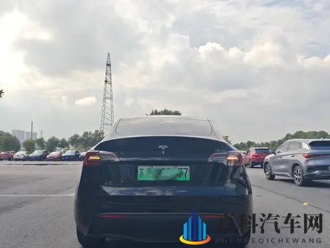 一手准新Model Y：75万公里，166万体验科技出行？-3