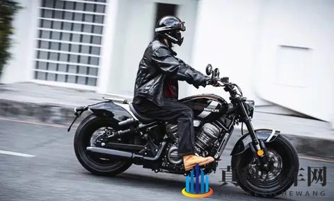 700cc排量卖259万元?奔达灰石707你要那么卷吗?-1