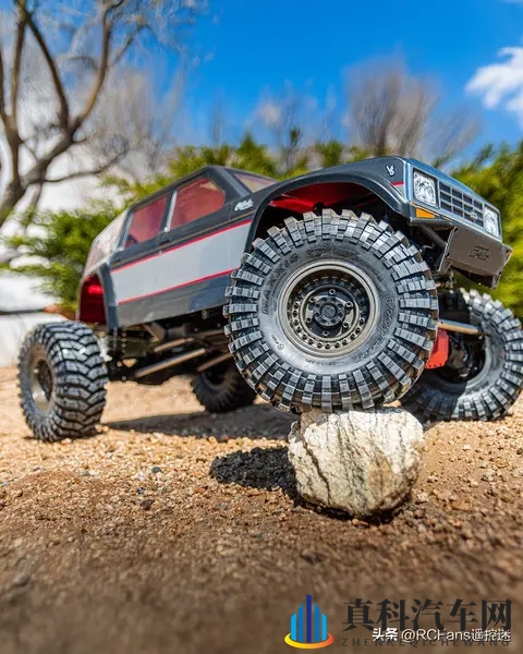 岚图梦想家夺10月高端MPV销冠，广州车展推出新车型山河-1