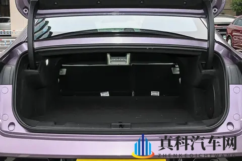 纯电驾控新体验,全面解析星纪元ES 2025款 纯电版 Max城区辅助驾驶-3