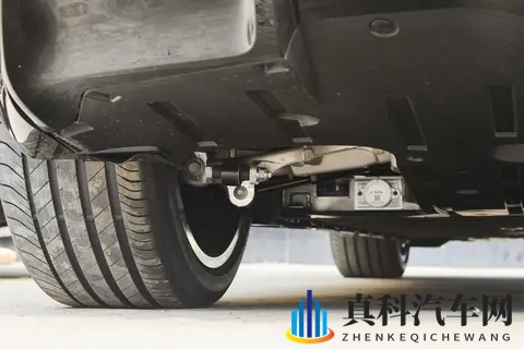 豪华中大型车备选清单必看:阿维塔12 2026款四激光版深度解析-2