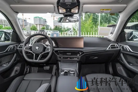 2024 款宝马 4 系:动力与款式适配指南及场景化选购建议-3