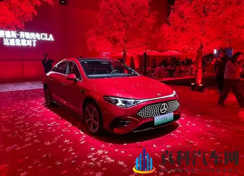 2023最新黄色软件:汽车软件革新,未来驾驶体验大不同-1