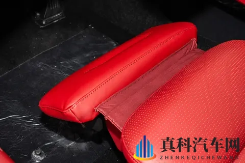 开了阿维塔12 2026款四激光版，发现它比想象中更好开-1