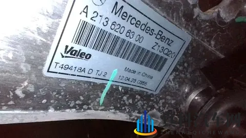 23款奔驰E级：准新车况，3298万，体验行政级座驾的优雅-2