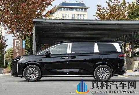 官方降价43万元 2026款比亚迪夏相比老款是否有提升-2