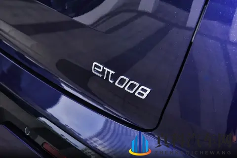 家用SUV怎么选?试驾东风奕派2026款eπ008五座版,值得买吗?-3