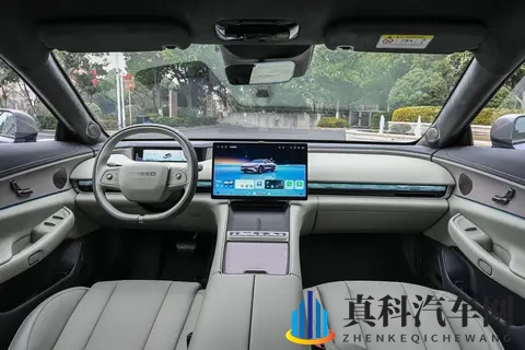 2025 款星纪元 ES 价格超良心，11月购车福利还多，这性价比绝了！-1