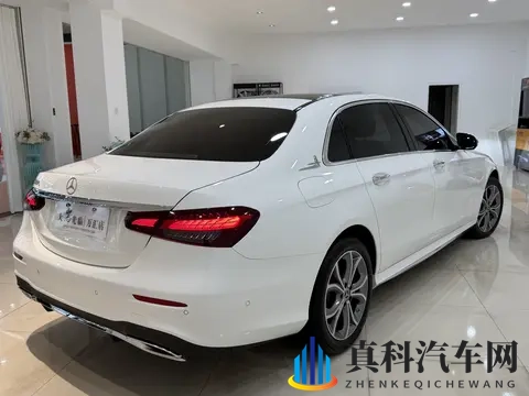 30万拿下22年奔驰E级,豪华座驾轻松拥有!-2