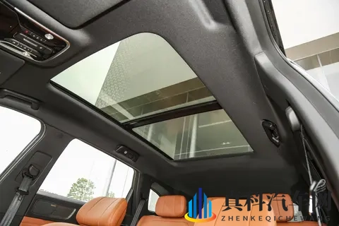 10万级大七座SUV，999万起售，安全舒适不将就！-3