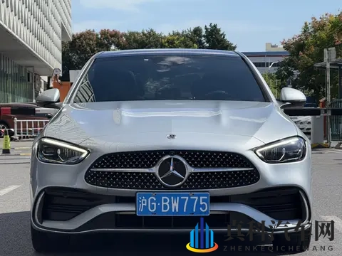 20万拿下准新奔驰C级!41万公里,体验豪华运动风-2