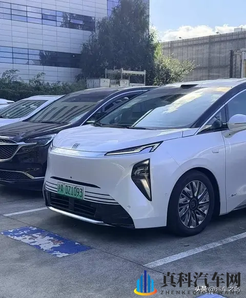 别克至境世家来了！比腾势D9还大，插混纯电任你挑-1