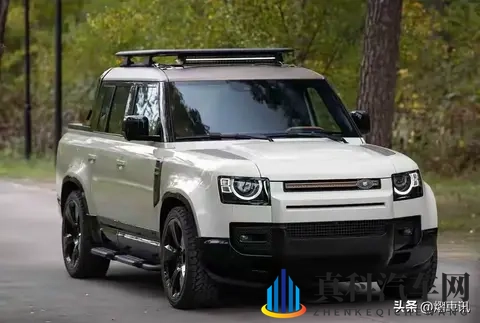 路虎卫士皮卡版惊艳亮相 外观个性 内饰豪华 增加了装载和通过能力！-1