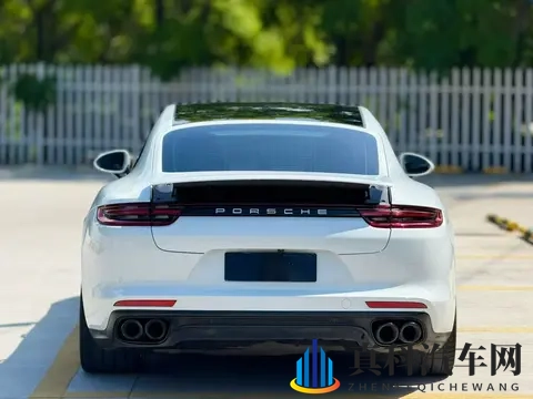 40多万拿下行政级座驾,17年保时捷Panamera还香吗?-1