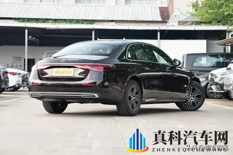 50万买“大奔”的人到底图什么？揭开奔驰E300L？-3