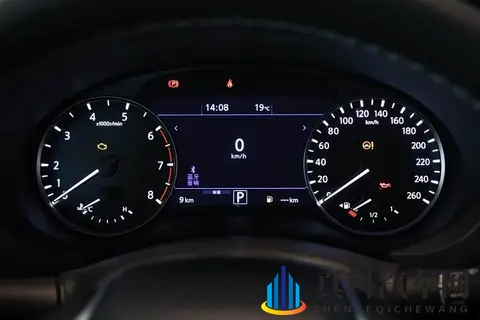 新款英菲尼迪QX50实车来了！换悬浮式中控屏_现款3508万元起售-3