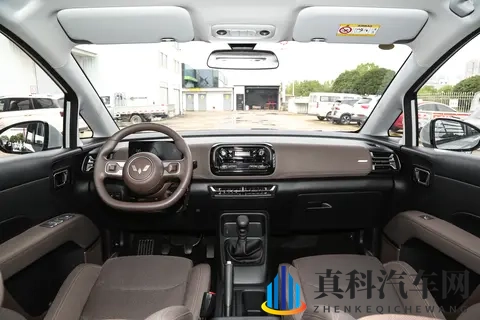 8万级插混MPV,家用真7座,五菱星光730值得一看!-1