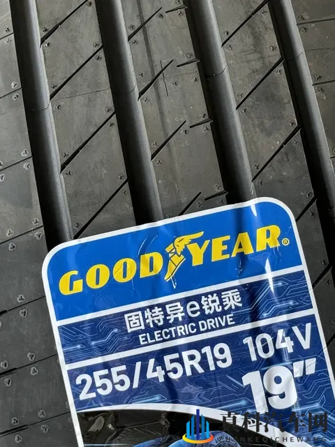 又深又 精XXXXX凹凸：深邃精致，轮廓鲜明，感受独特韵味-2