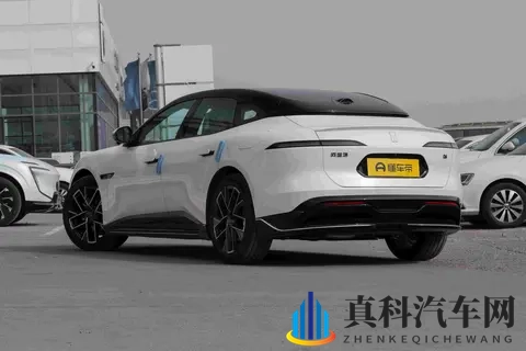 阿维塔06 Elite上市，激光雷达下放20万级，华为智驾搅动价格战-2