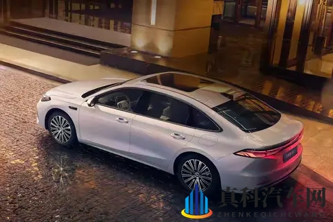 分化加剧！10月插混销量榜：双强垄断格局固化 细分赛道突围成关键-2