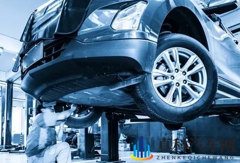 轮胎只看磨损?大错特错!5年胎纹再深也得换,DOT代码藏着安全期-1