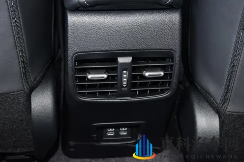 卡罗拉购车指南，在售6款车型，哪个版本更适合你？-2