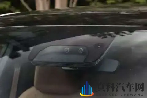 家用纯电SUV怎么挑？试过乐道L60，续航、空间都挺实在-2